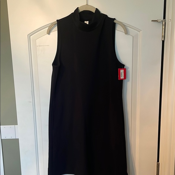 NWT SPANX Air Essentials Mock Neck Dress M - Picture 2 of 3